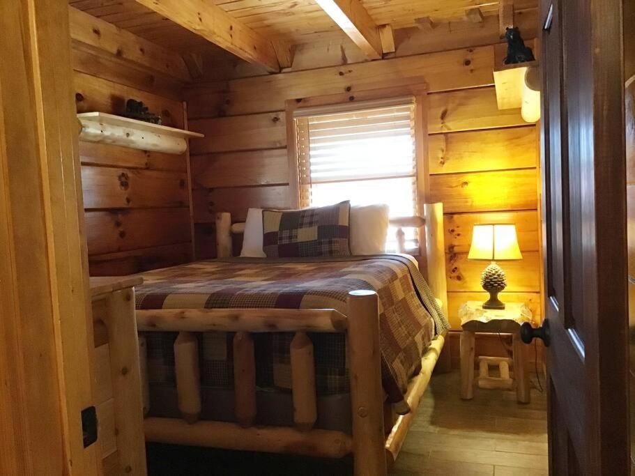 Dollywood-Brand New Dancing Bear 4 Βίλα Pigeon Forge Εξωτερικό φωτογραφία