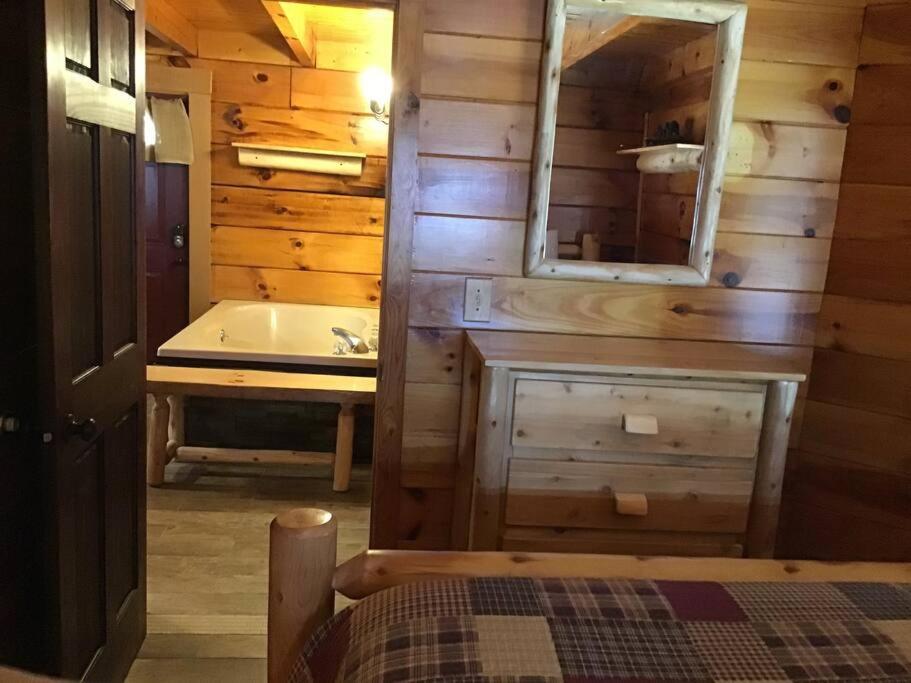 Dollywood-Brand New Dancing Bear 4 Βίλα Pigeon Forge Εξωτερικό φωτογραφία